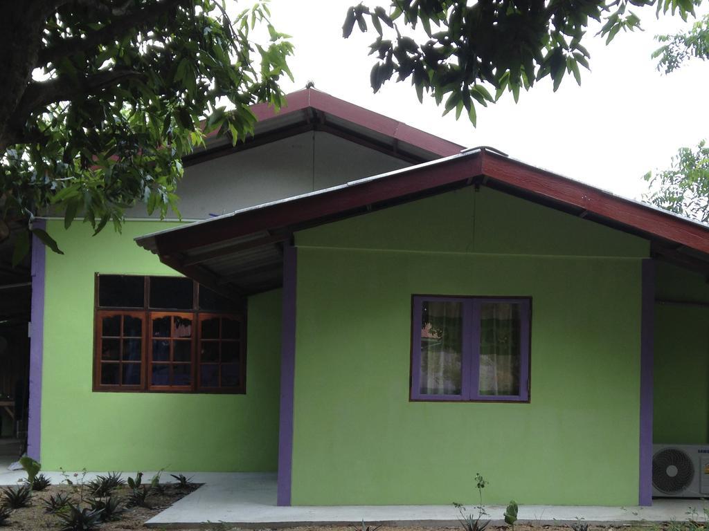 Areeya Resort Watthana Nakhon Exterior foto